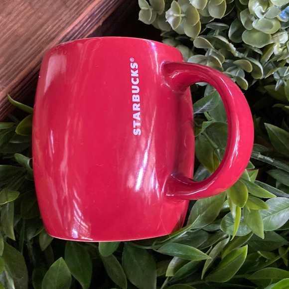 Starbucks Coffee Red Handled 14oz Mug with White Starbucks Written Branding - Picture 11 of 16